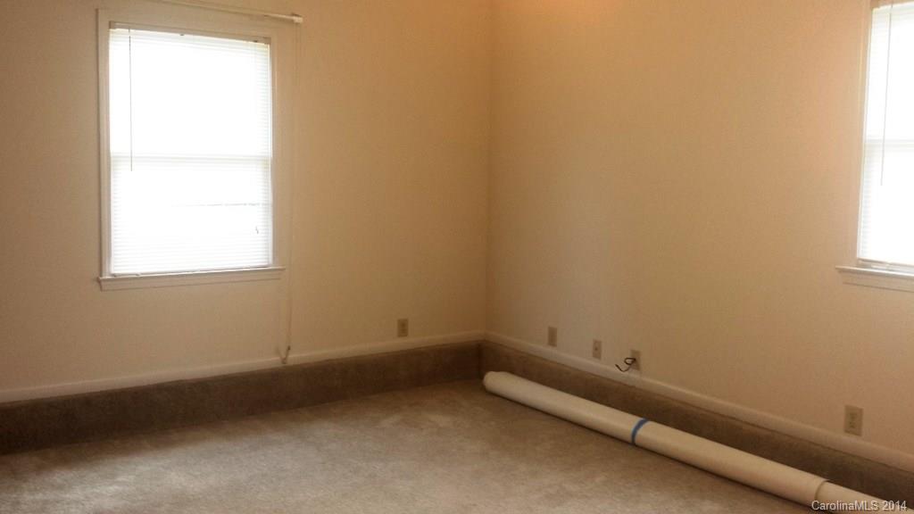 1729 Green Acres Road Lincolnton, NC 28092 - Photo 8 of 23 Gallery Image 8