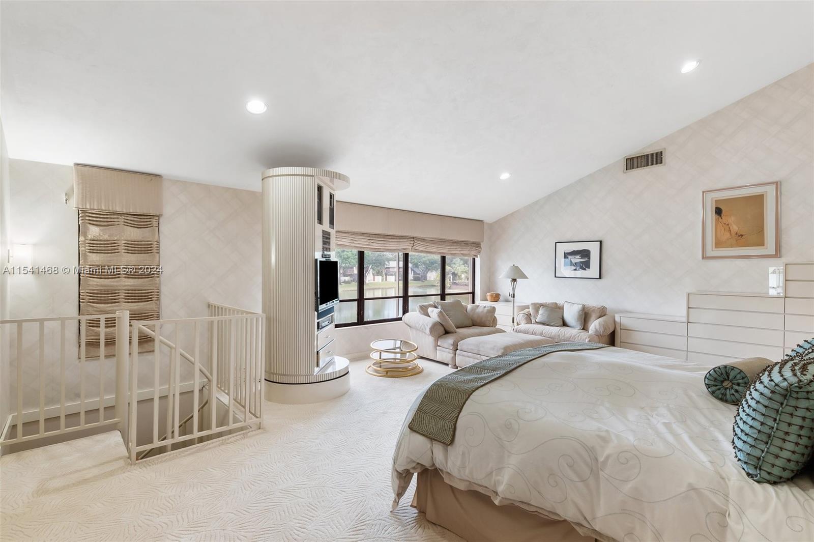 3071 North 35th Street Hollywood, FL 33021 - Photo 19 of 45