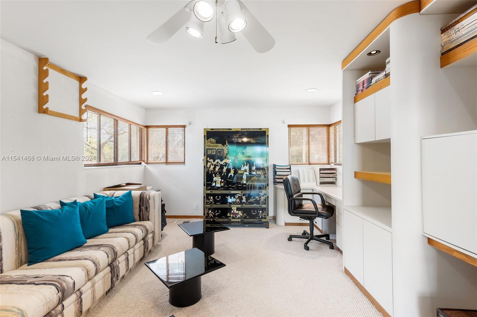 3071 North 35th Street Hollywood, FL 33021 - Photo 30 of 45