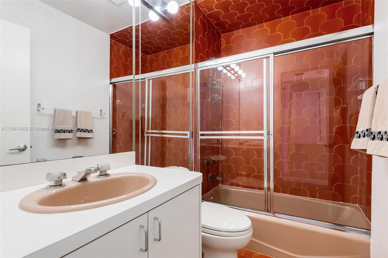 3071 North 35th Street Hollywood, FL 33021 - Photo 33 of 45