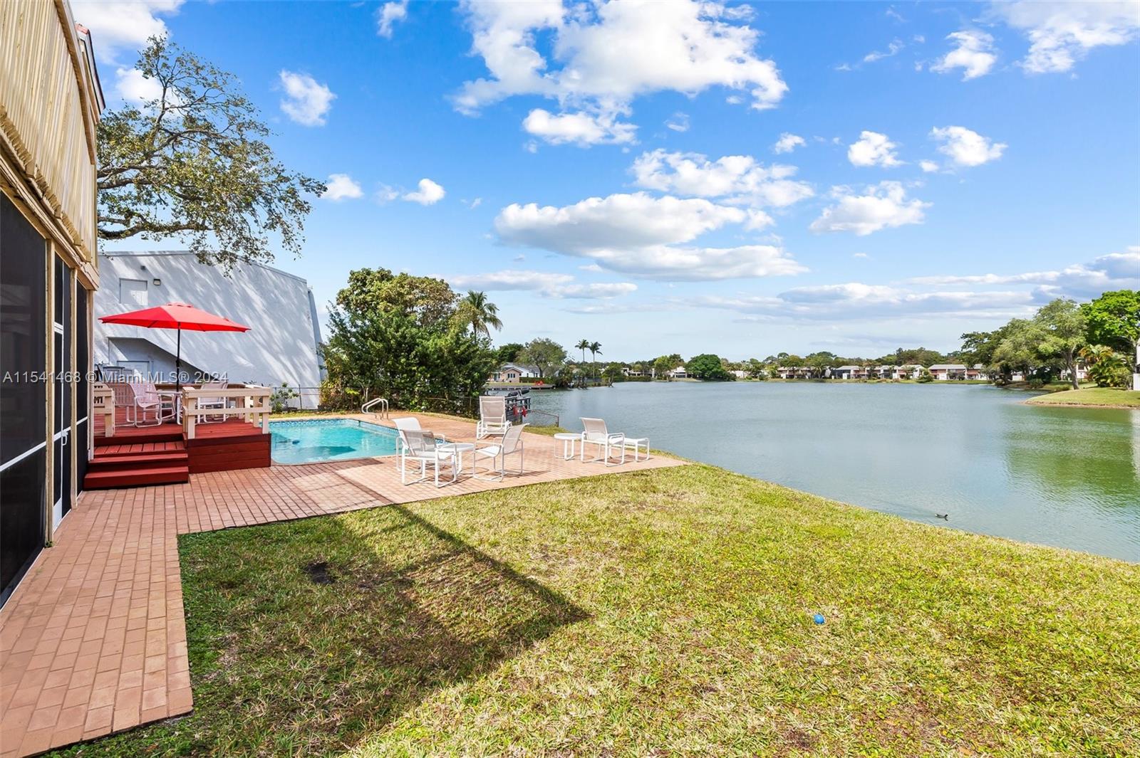 3071 North 35th Street Hollywood, FL 33021 - Photo 35 of 45