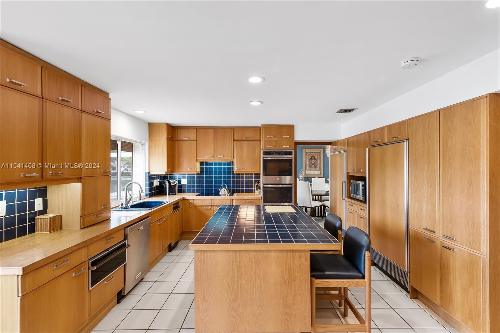 3071 North 35th Street Hollywood, FL 33021 - Photo 10 of 45