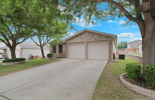 $1,850 | 5125 Knollwood, Schertz, TX 78108