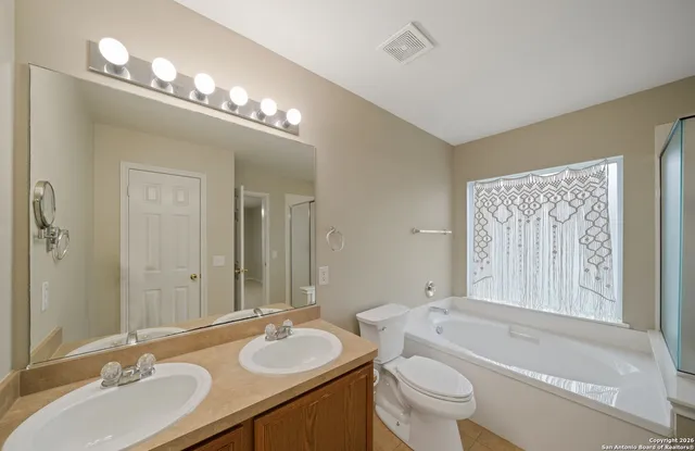 $1,850 | 5125 Knollwood, Schertz, TX 78108