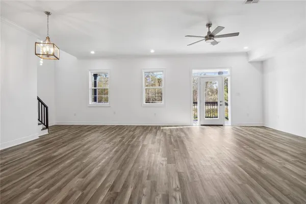 $319,900 | 424 Cougar Drive, Arabi, LA 70032