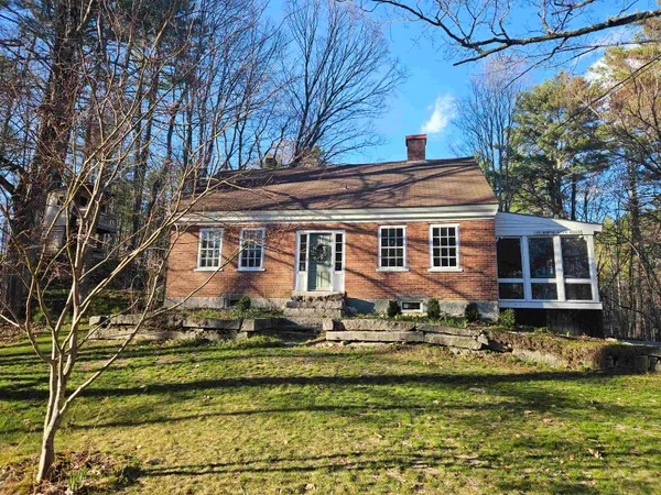$550,000 | 11 North Line Road, Wolfeboro, NH 03894