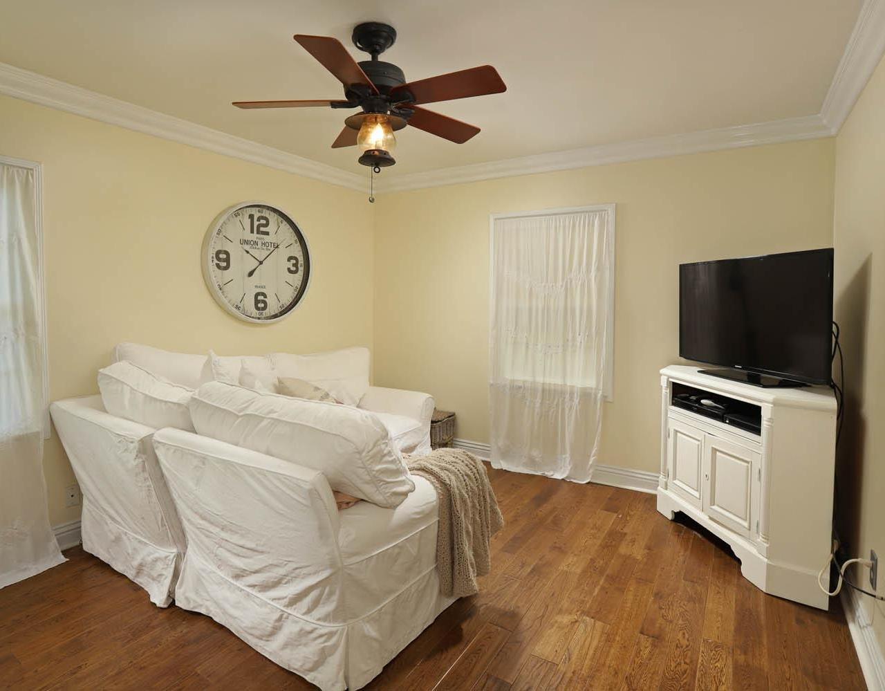 521 Birmingham Road Burbank, CA 91504 - Photo 12 of 41 Gallery Image 12