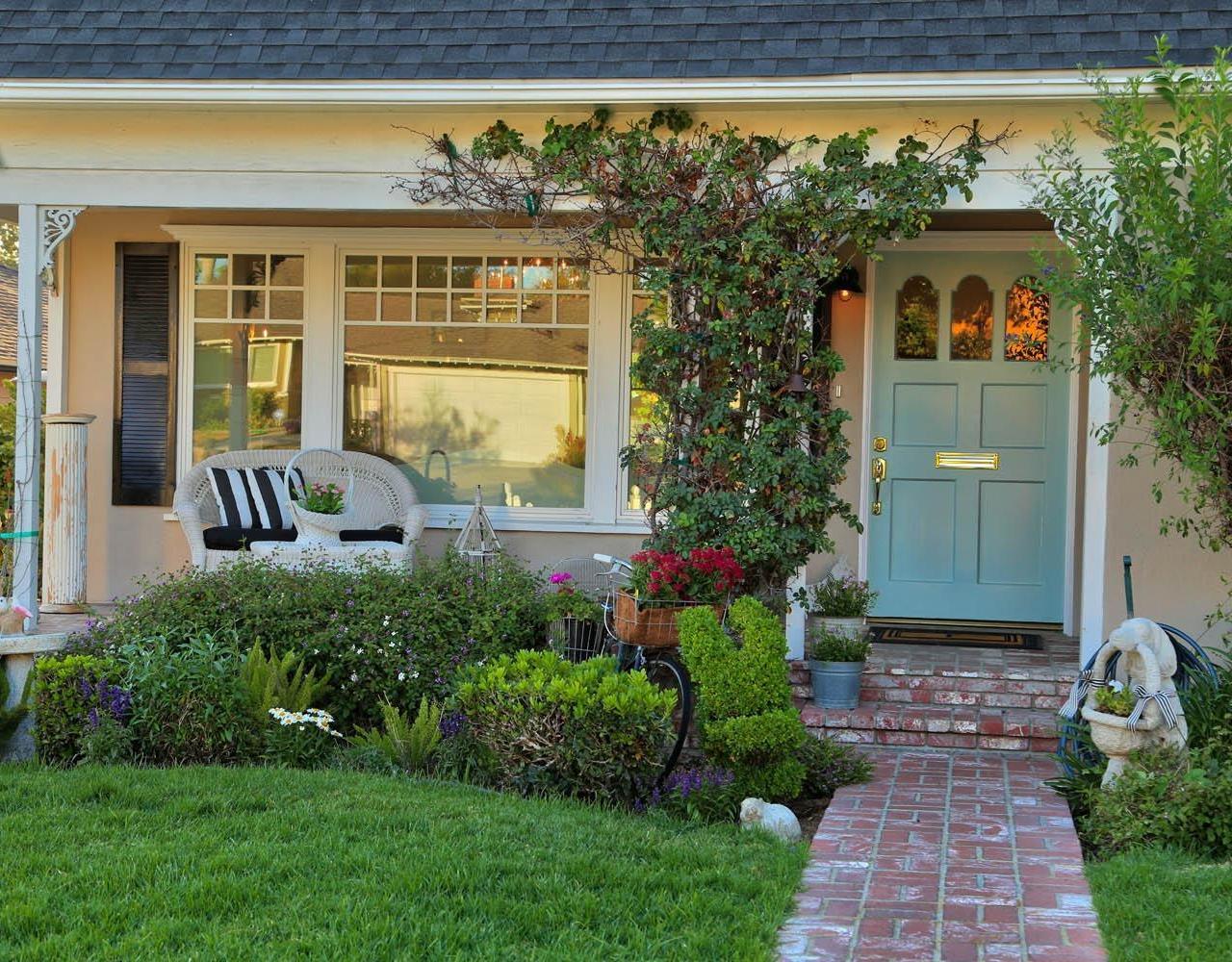 521 Birmingham Road Burbank, CA 91504 - Photo 3 of 41 Gallery Image 3