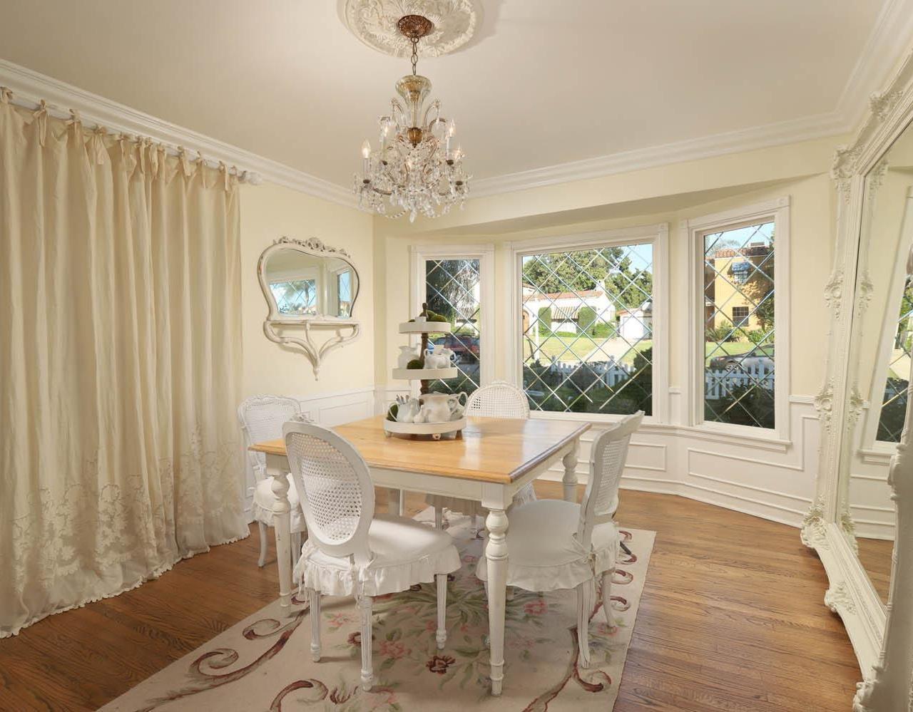 521 Birmingham Road Burbank, CA 91504 - Photo 7 of 41 Gallery Image 7