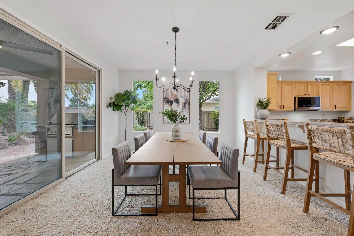 290 Lariat Loop Lincoln, CA 95648 - Photo 13 of 55