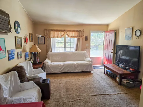 $165,000 | 208 Wallace Drive, Quincy, FL 32351