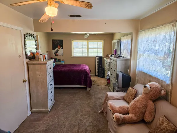 $165,000 | 208 Wallace Drive, Quincy, FL 32351