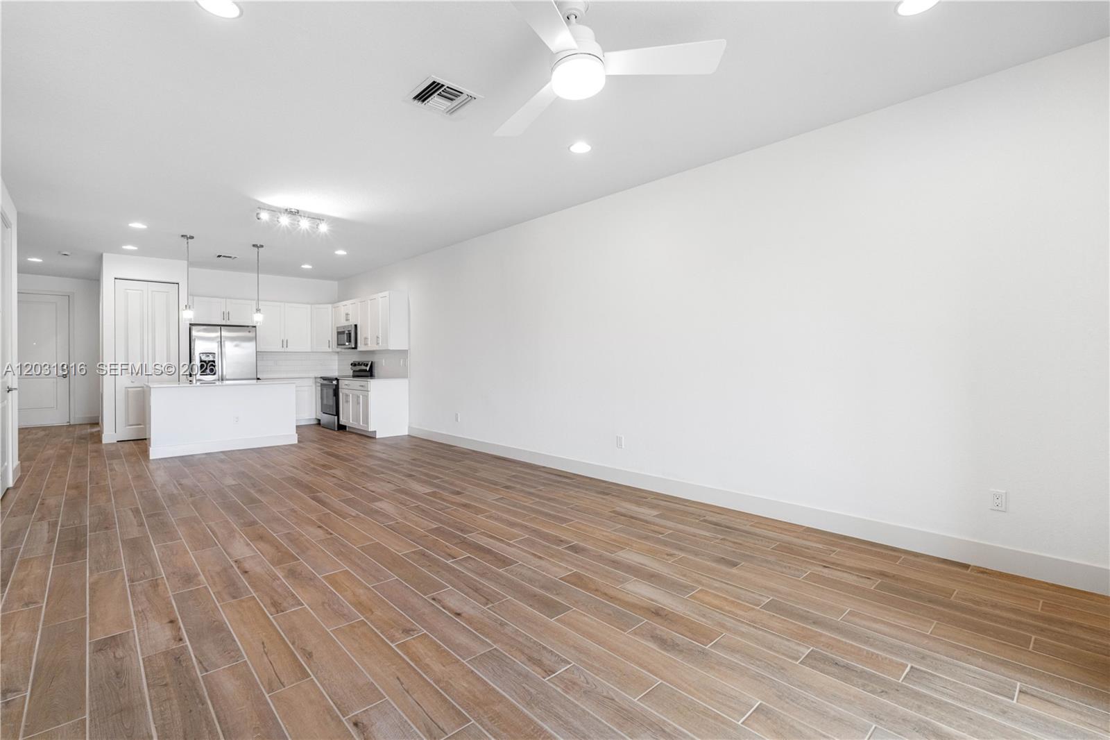 7305 Ivory Spring, Unit 6105 Delray Beach, FL 33446 - Photo 6 of 46