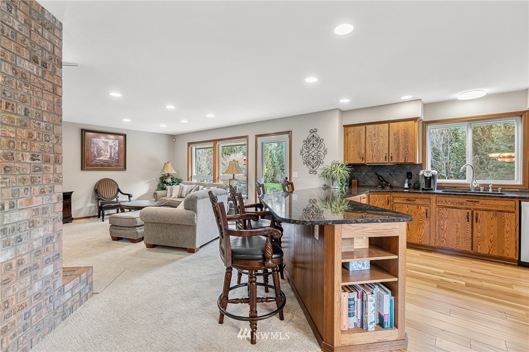 23729 Wallitner Road Arlington, WA 98223 - Photo 11 of 40 Gallery Image 11