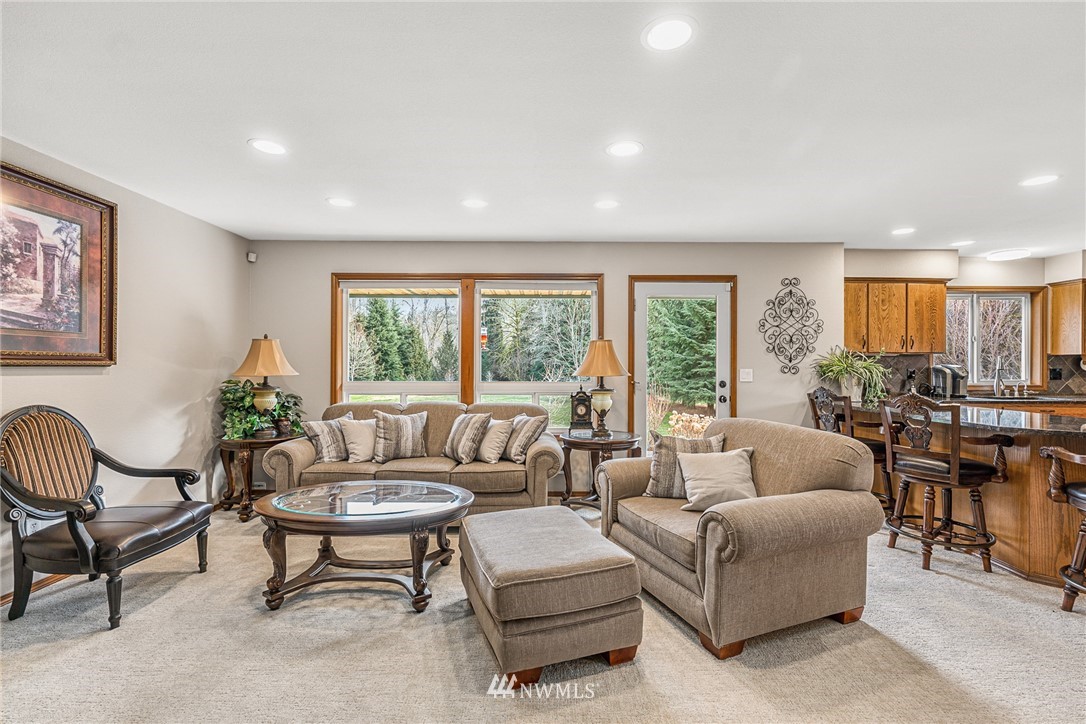 23729 Wallitner Road Arlington, WA 98223 - Photo 14 of 40 Gallery Image 14