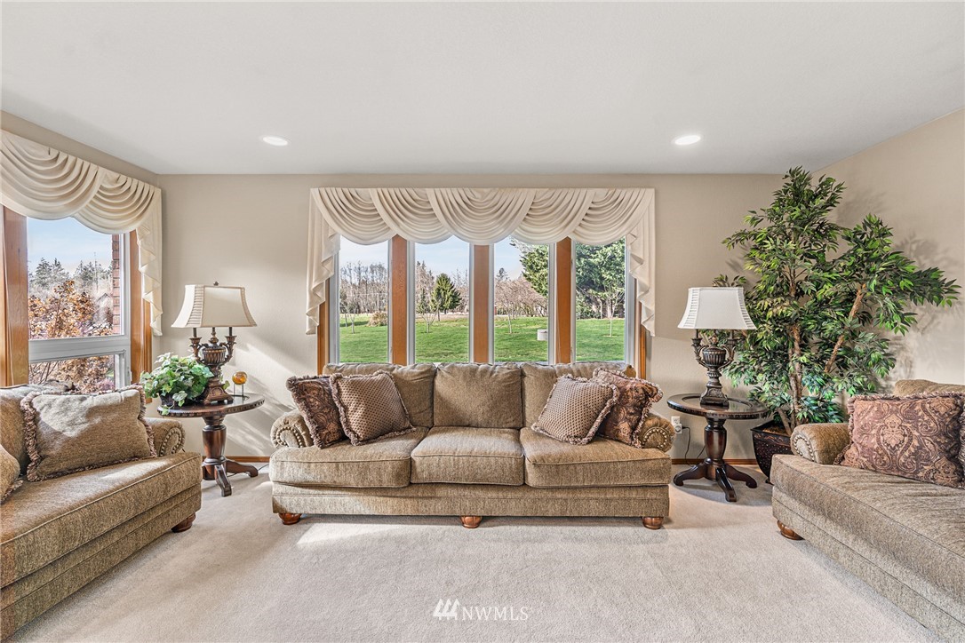 23729 Wallitner Road Arlington, WA 98223 - Photo 17 of 40 Gallery Image 17