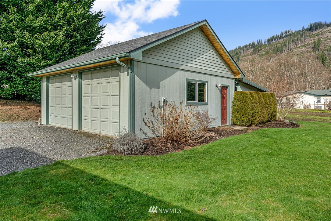 23729 Wallitner Road Arlington, WA 98223 - Photo 27 of 40 Gallery Image 27