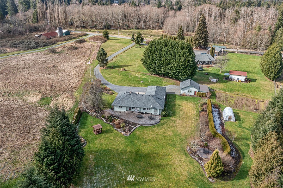 23729 Wallitner Road Arlington, WA 98223 - Photo 29 of 40 Gallery Image 29