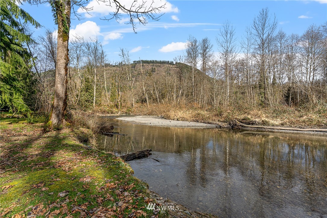 23729 Wallitner Road Arlington, WA 98223 - Photo 36 of 40 Gallery Image 36