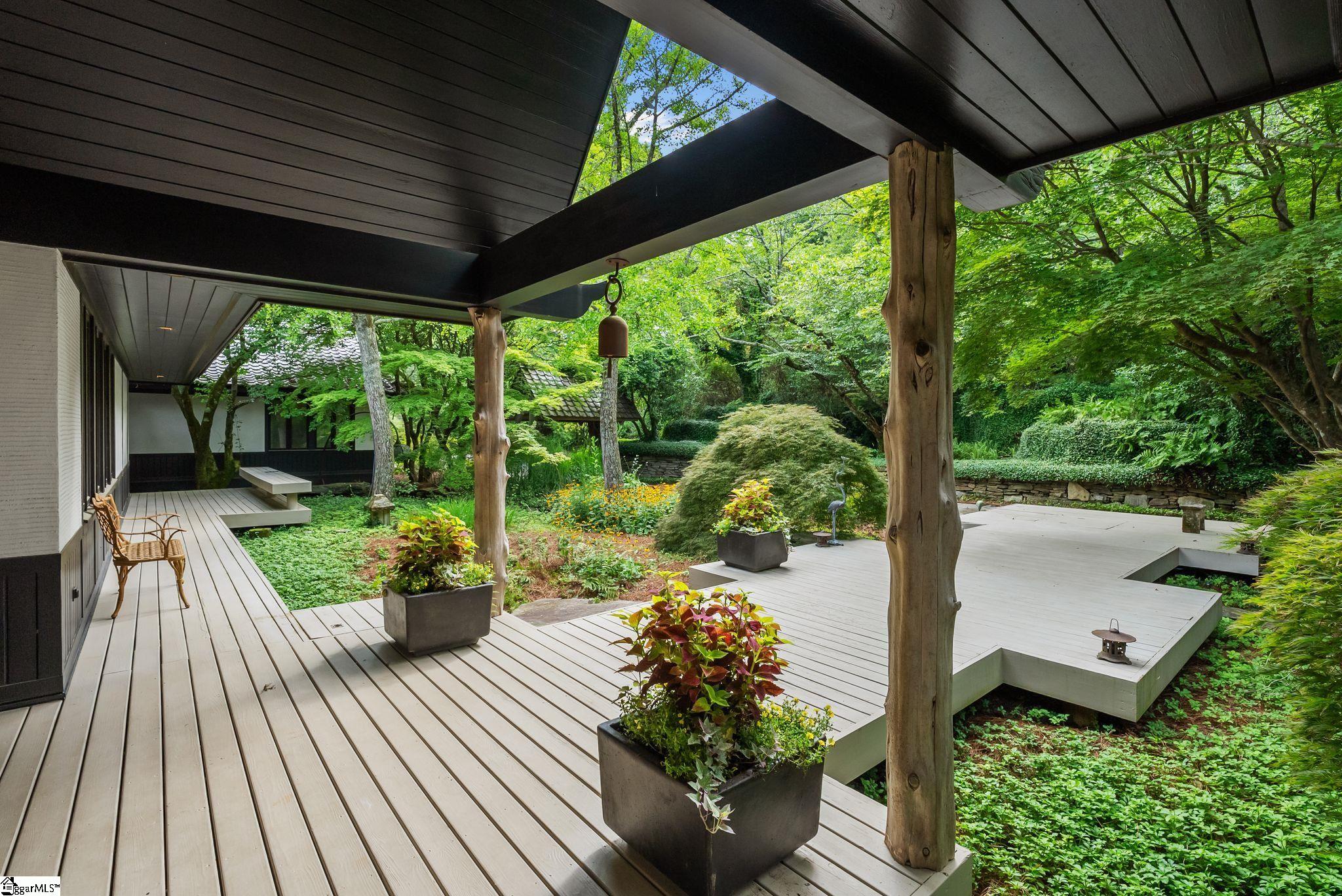 110 Huckleberry Ridge Greenville, SC 29609 - Photo 7 of 50