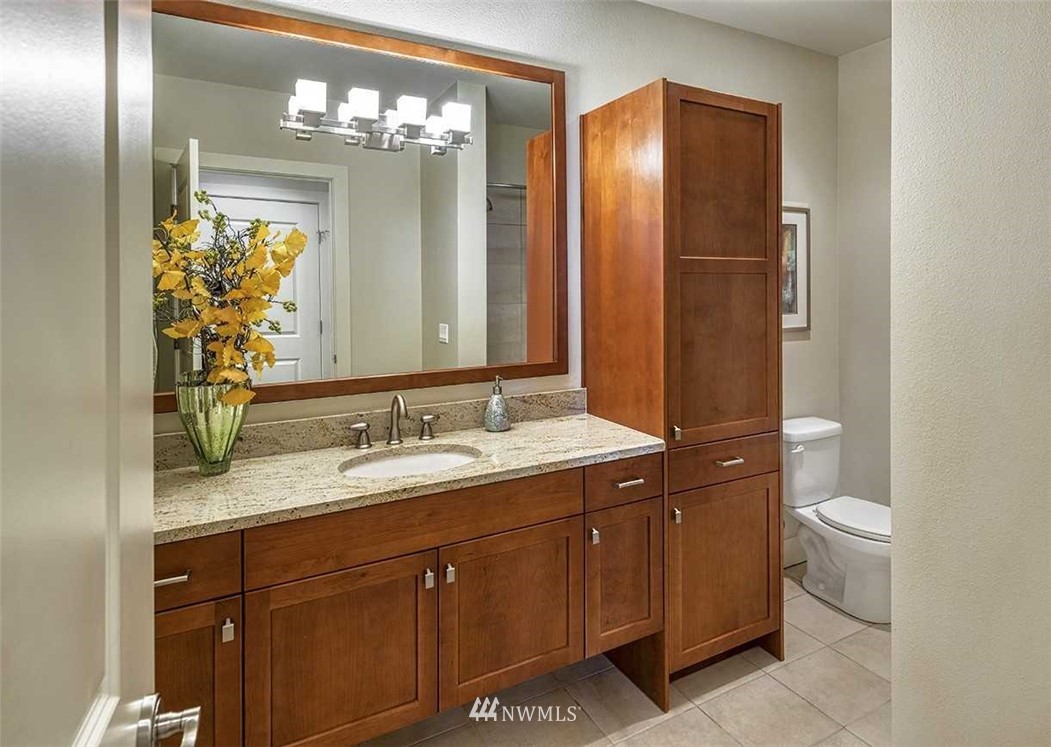 41 Pine Street, Unit 105 Edmonds, WA 98020 - Photo 14 of 23