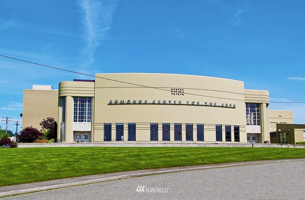 41 Pine Street, Unit 105 Edmonds, WA 98020 - Photo 20 of 23