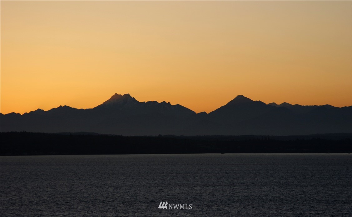 41 Pine Street, Unit 105 Edmonds, WA 98020 - Photo 23 of 23