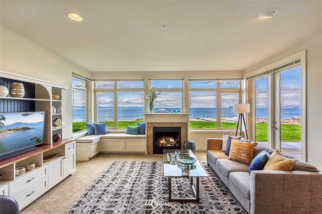 41 Pine Street, Unit 105 Edmonds, WA 98020 - Photo 6 of 23