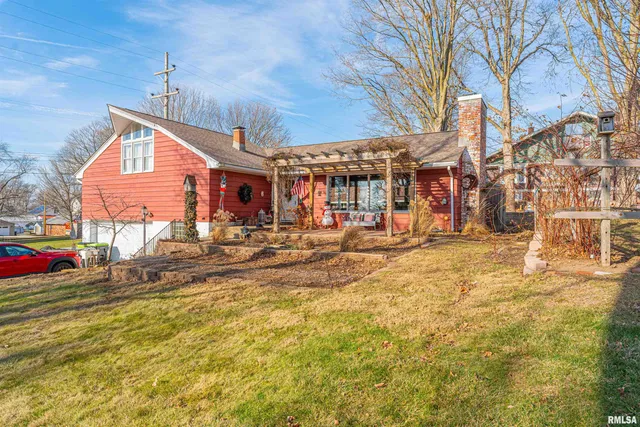 $135,000 | 209 West Cooke Street, Mount Pulaski, IL 62548