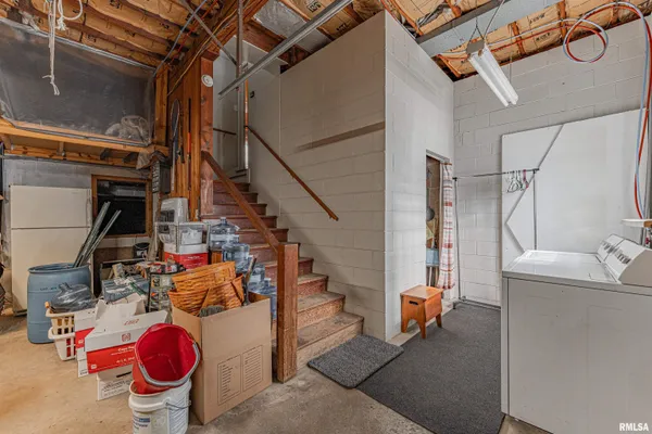 $140,000 | 209 West Cooke Street, Mount Pulaski, IL 62548