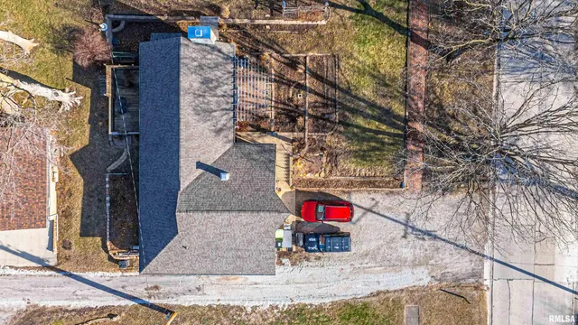 $135,000 | 209 West Cooke Street, Mount Pulaski, IL 62548