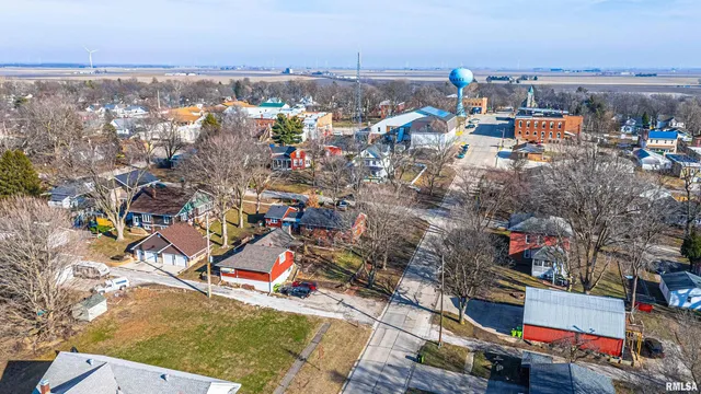 $135,000 | 209 West Cooke Street, Mount Pulaski, IL 62548