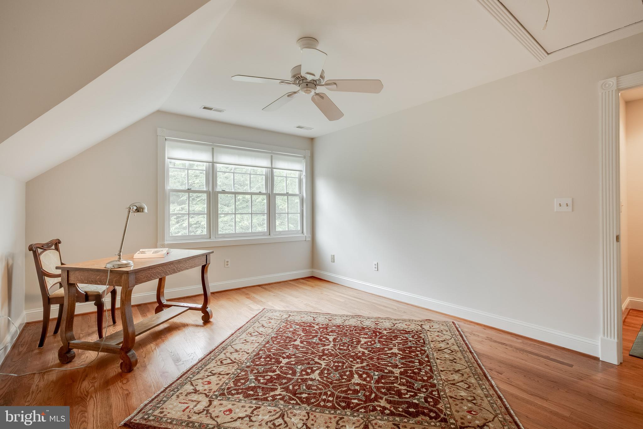 6504 Griffith Road Gaithersburg, MD 20882 - Photo 41 of 73 Bedroom 3