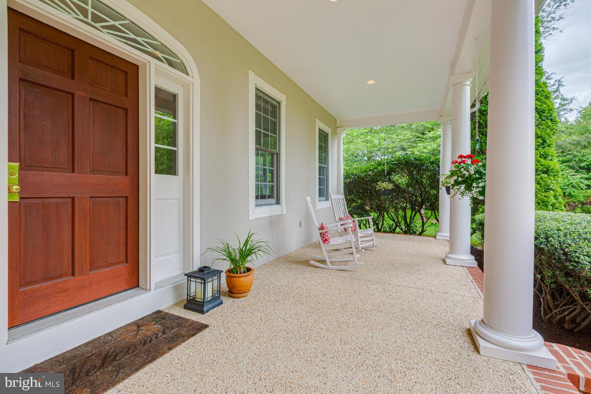 6504 Griffith Road Gaithersburg, MD 20882 - Photo 6 of 73 Front Porch