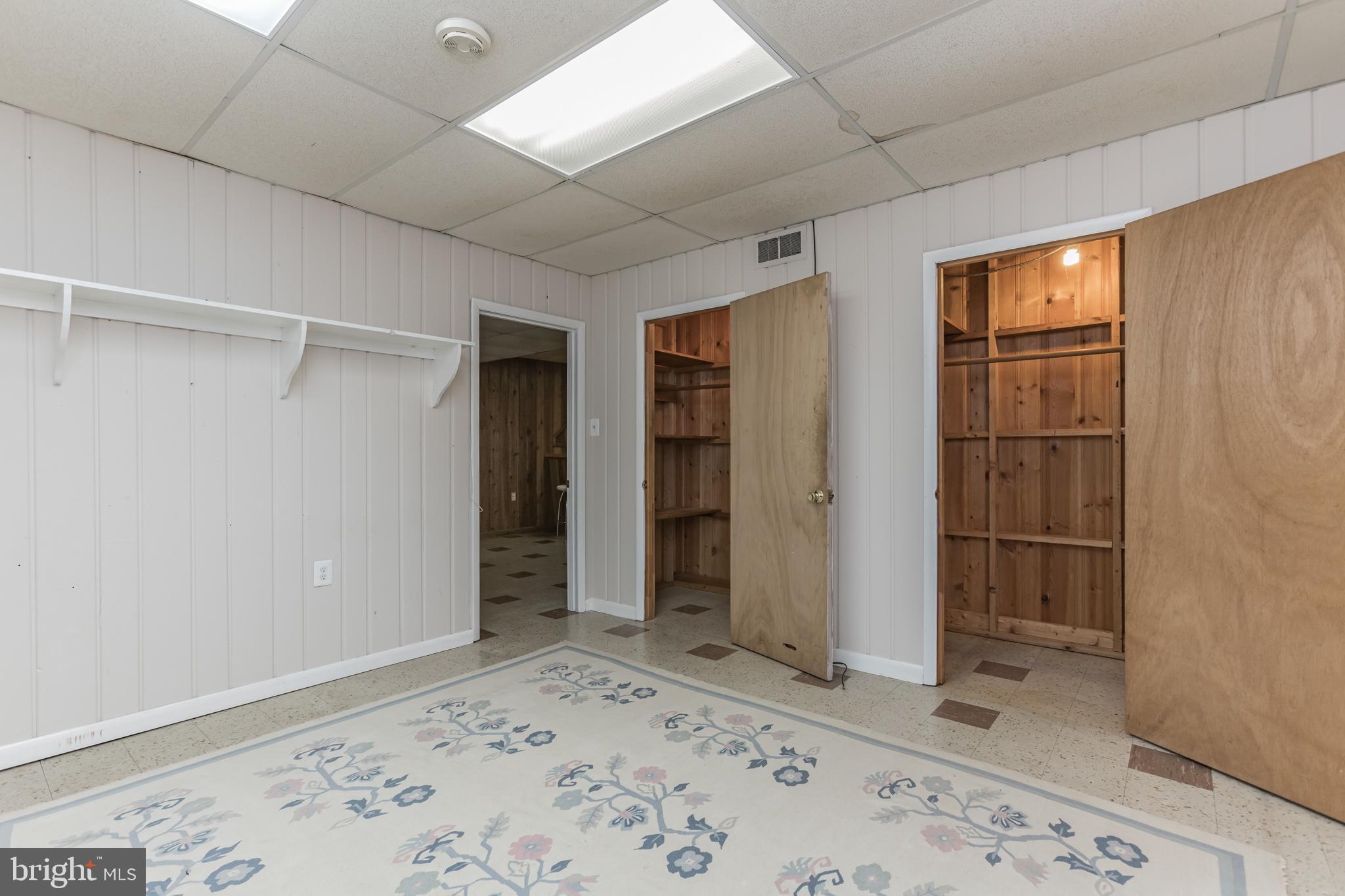 2009 Norvale Road Silver Spring, MD 20906 - Photo 22 of 30 Huge closet in here