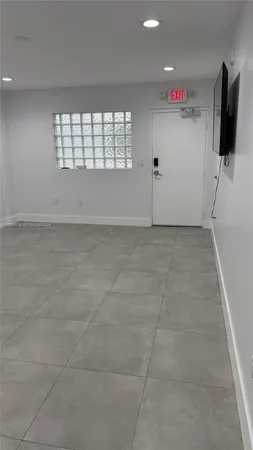 $3,500 | 645 Palmetto Drive, Unit 12, Miami Springs, FL 33166