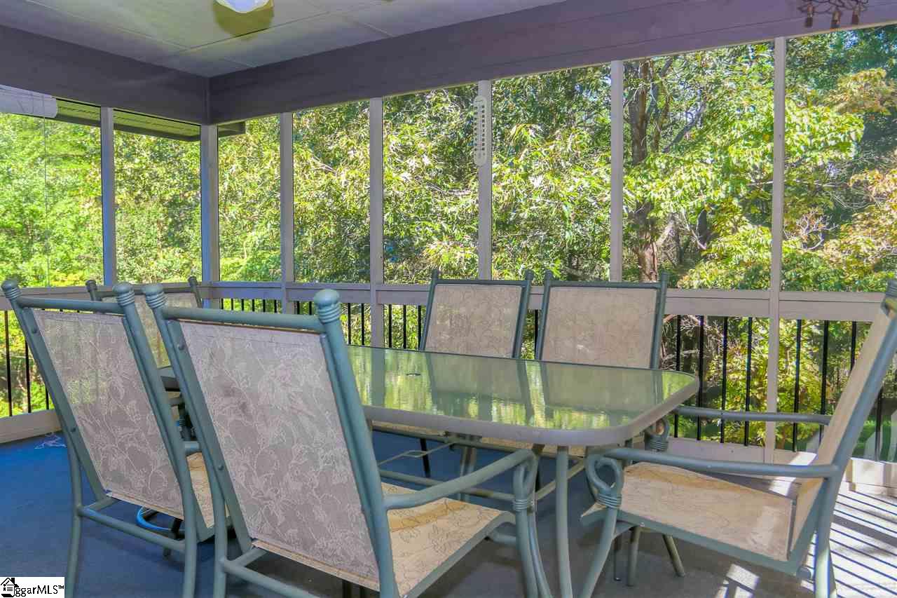 431 Windmont Road Pickens, SC 29671 - Photo 4 of 34