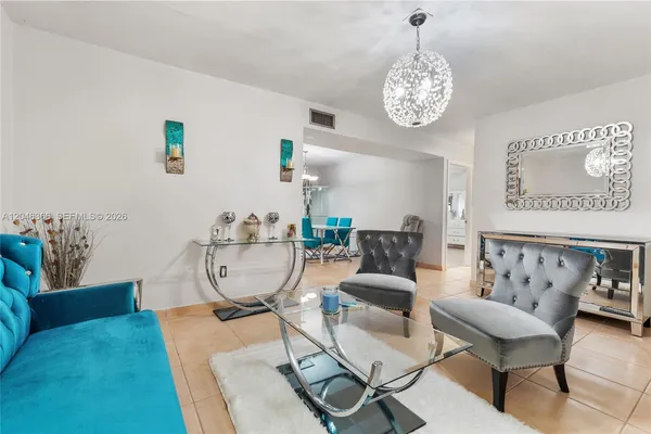 $2,300 | 8401 Southwest 107th Avenue, Unit 144E, Miami, FL 33173