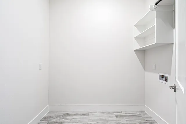 $449,990 | 187 Peninsula Point Drive, Montgomery, TX 77356