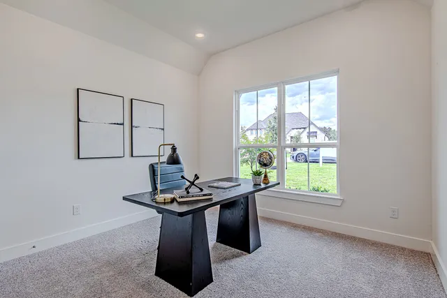 $449,990 | 187 Peninsula Point Drive, Montgomery, TX 77356