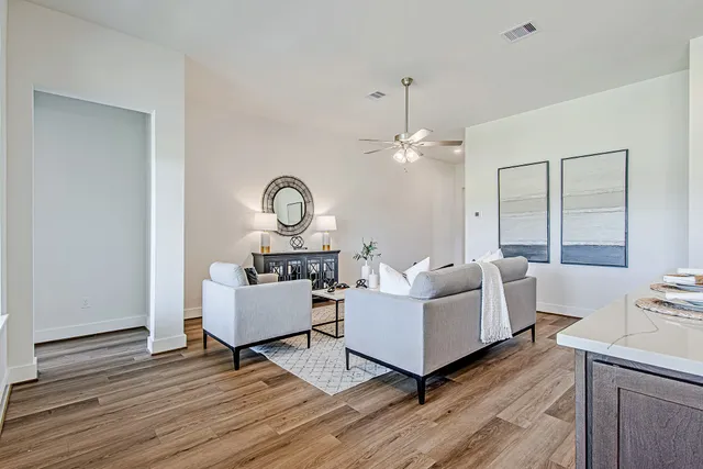 $449,990 | 187 Peninsula Point Drive, Montgomery, TX 77356