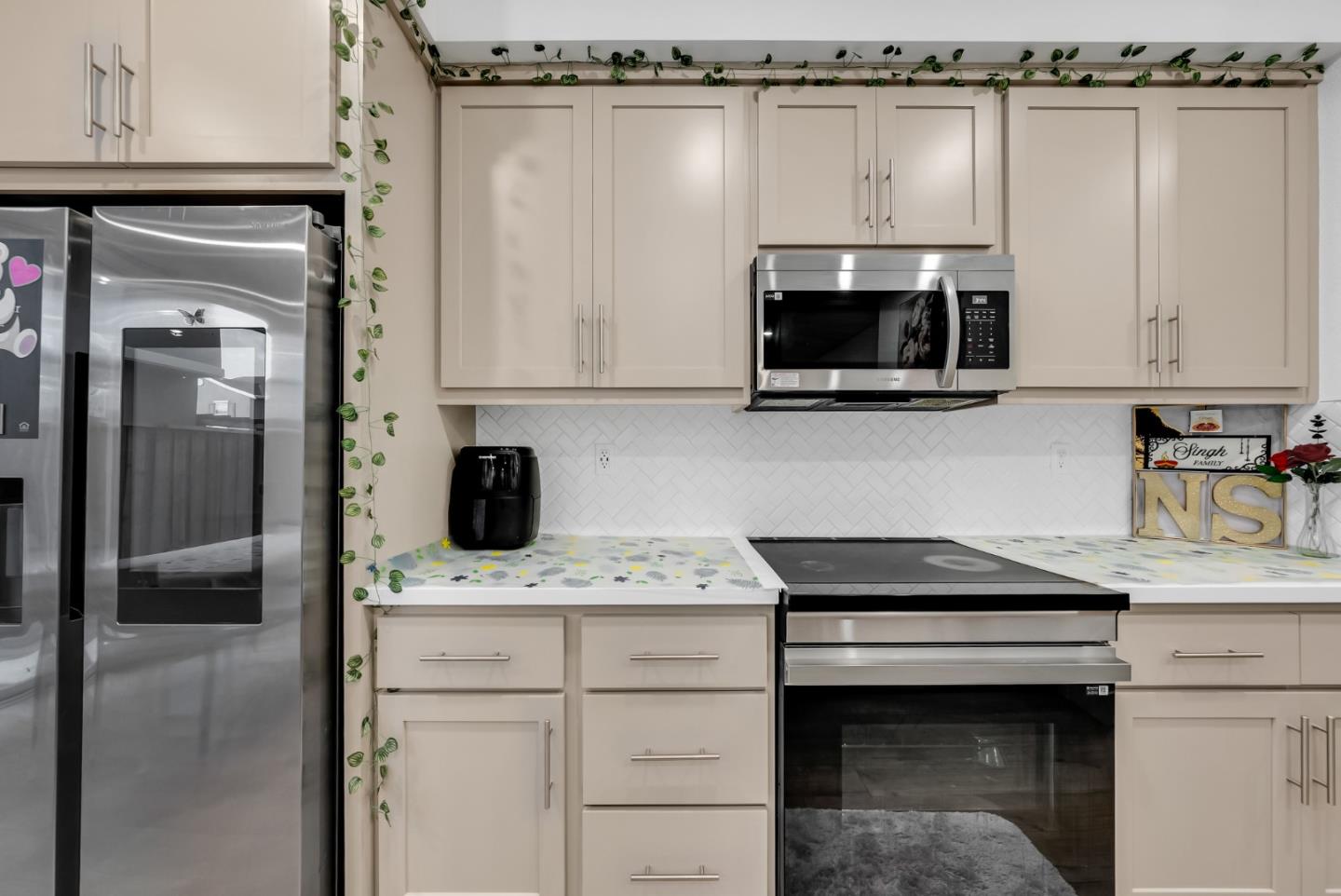 122 West Riverside Place Tracy, CA 95391 - Photo 15 of 41