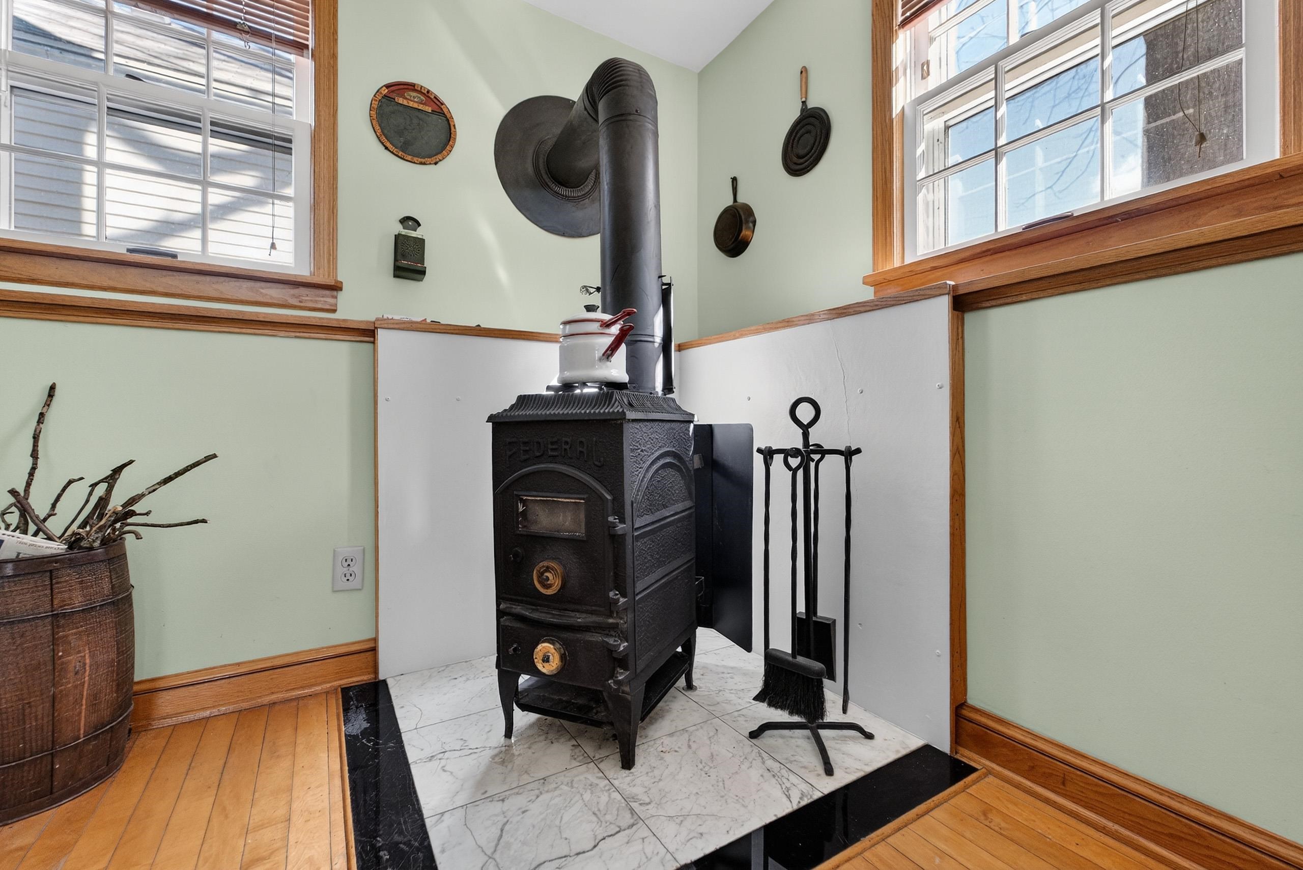 1402 Farragut Street Madison, WI 53704 - Photo 17 of 47