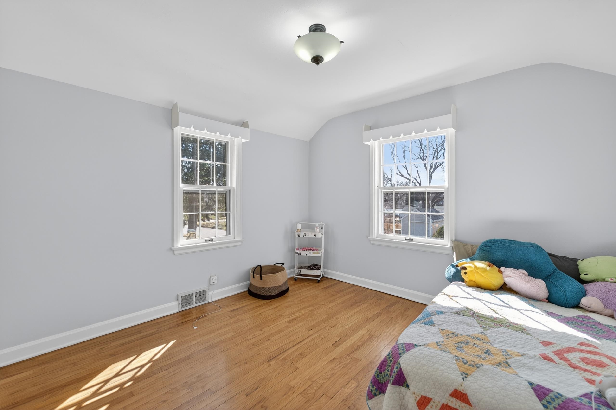 1402 Farragut Street Madison, WI 53704 - Photo 18 of 47