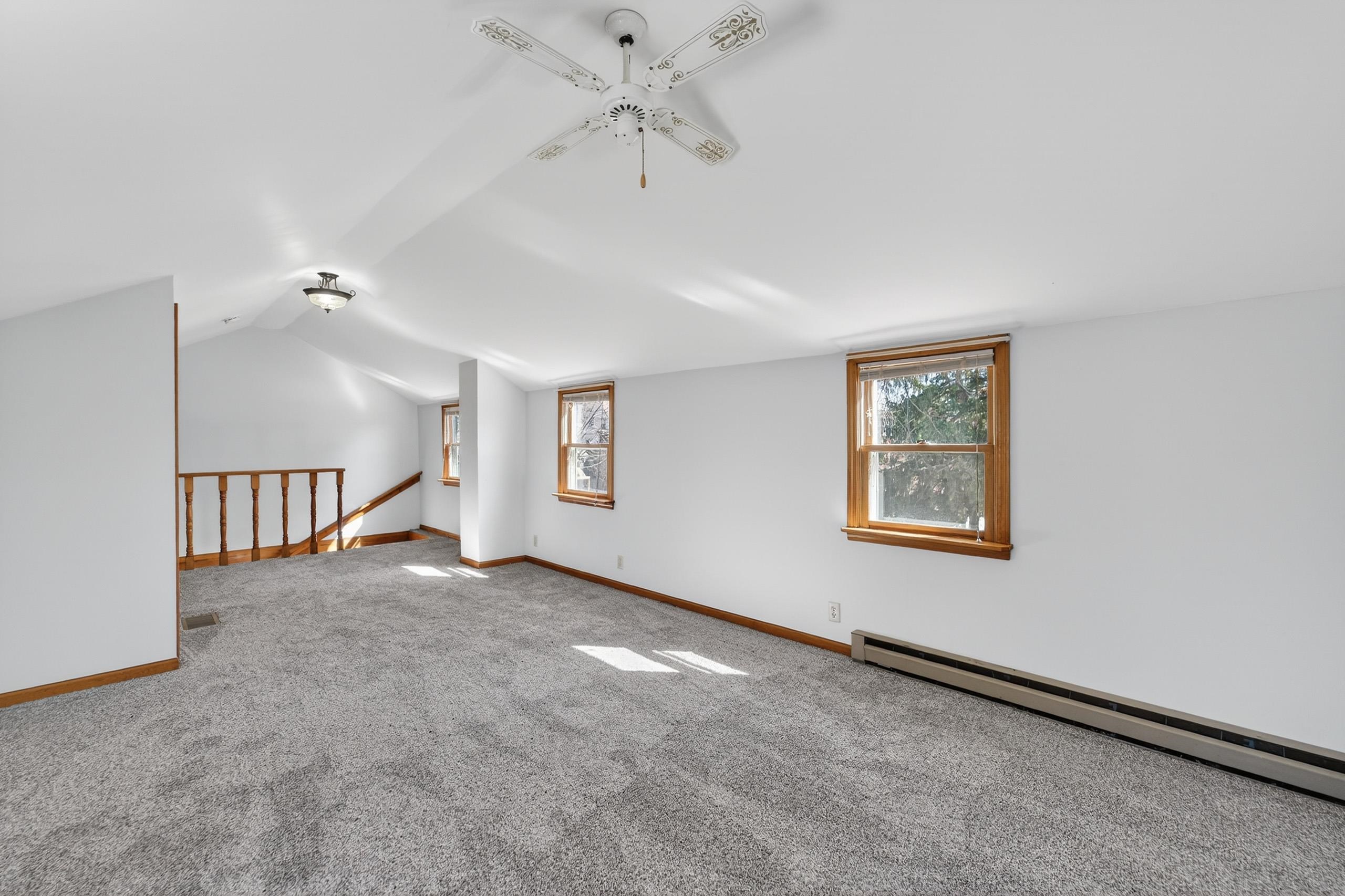 1402 Farragut Street Madison, WI 53704 - Photo 28 of 47