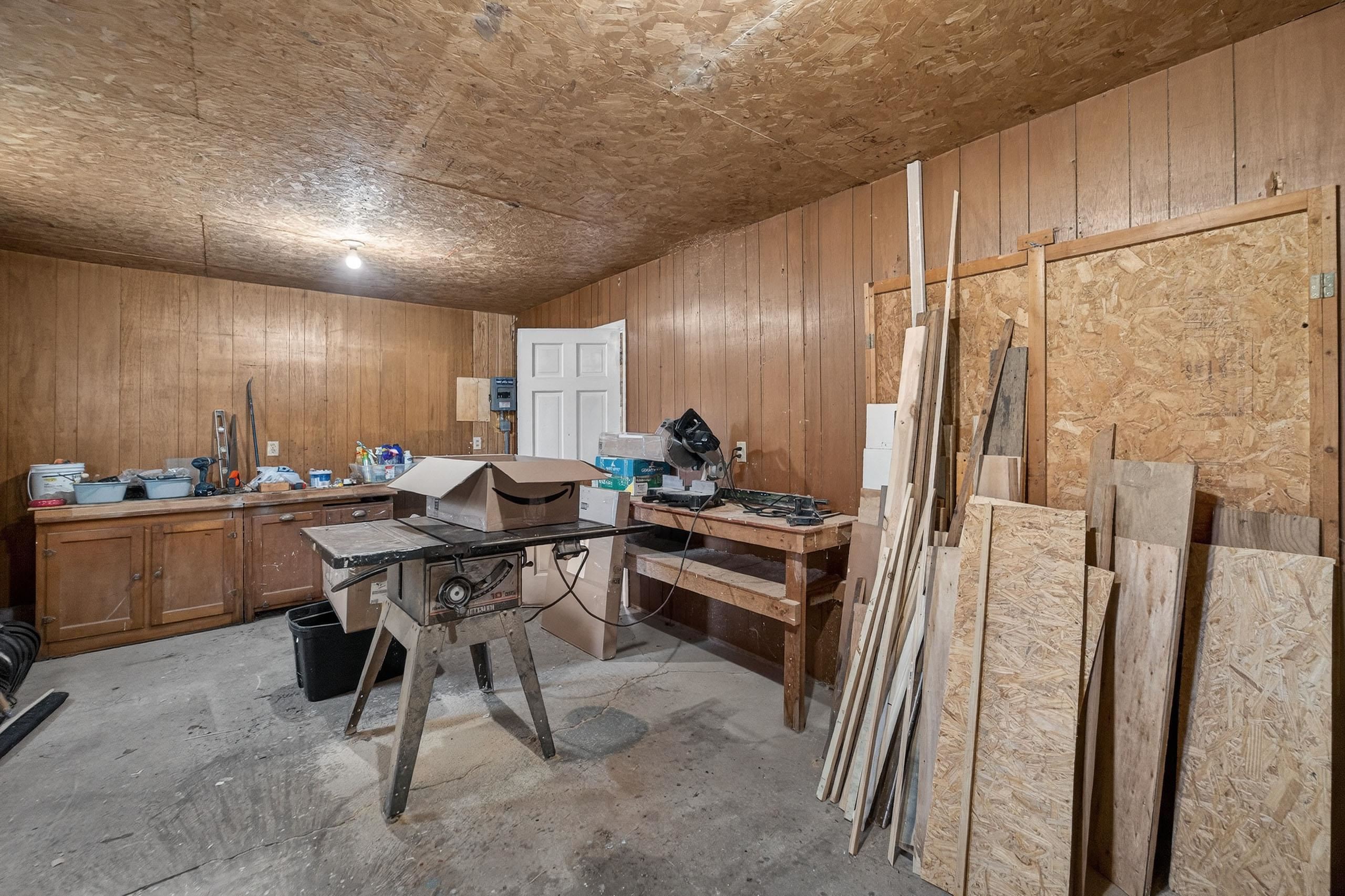 1402 Farragut Street Madison, WI 53704 - Photo 37 of 47