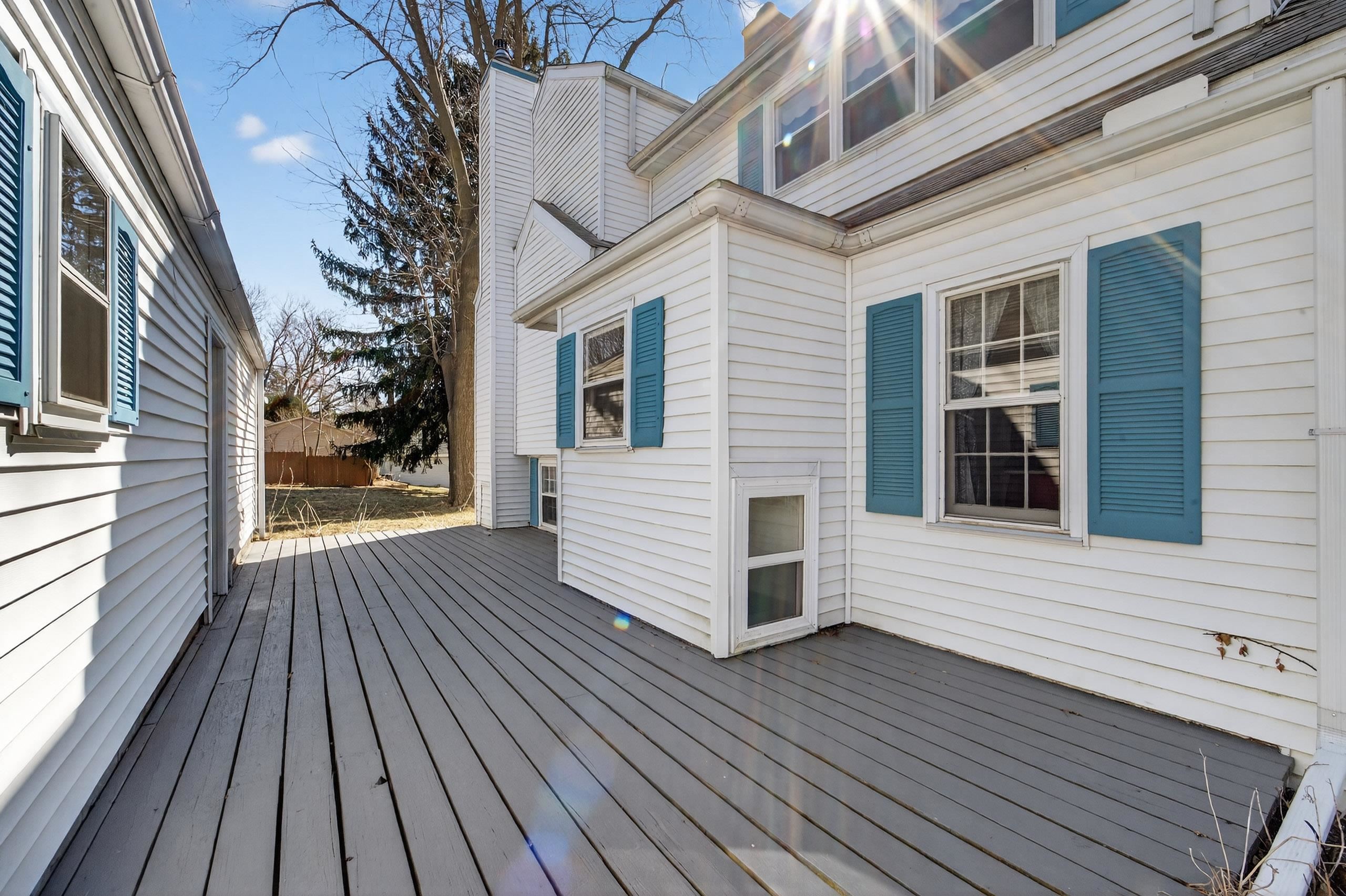 1402 Farragut Street Madison, WI 53704 - Photo 38 of 47