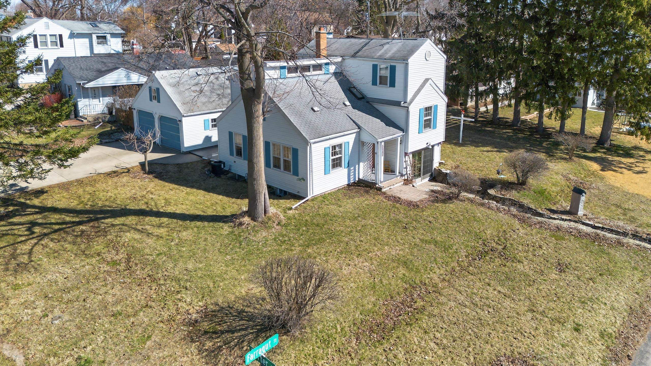 1402 Farragut Street Madison, WI 53704 - Photo 43 of 47