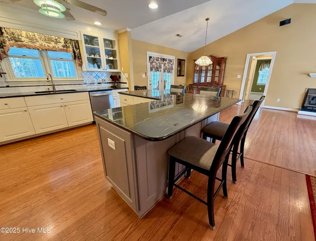 $319,000 | 4569 Hunter Creek Drive, La Grange, NC 28551