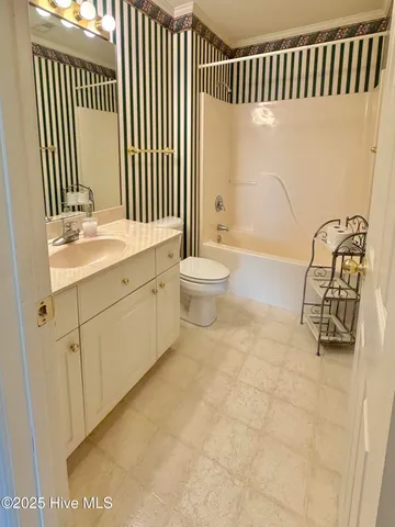 $319,000 | 4569 Hunter Creek Drive, La Grange, NC 28551